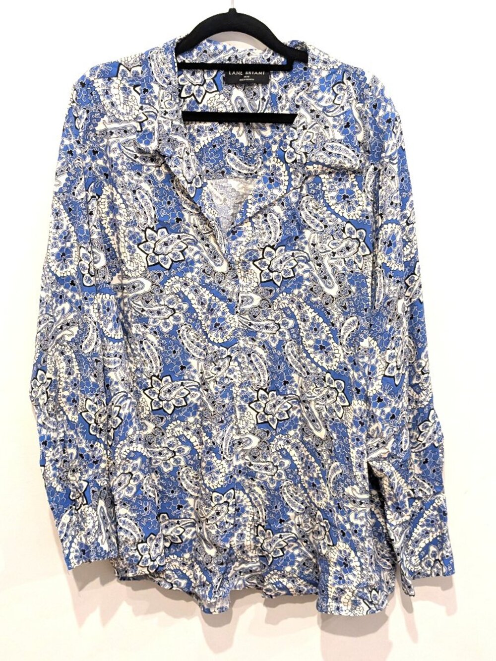 Lane Bryant Blue & White Paisley Notch Collar Button-Down Shirt Plus Size 14/16